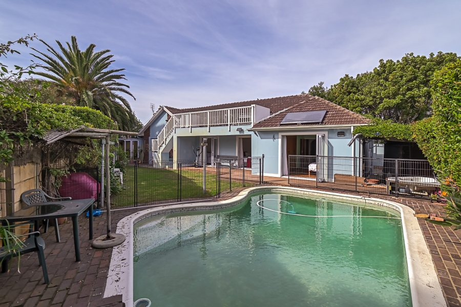 4 Bedroom Property for Sale in Plumstead Western Cape